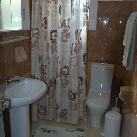 Pearl Апартаменты Рода